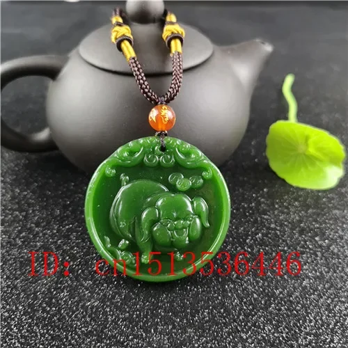Women'S Fashion Jewellery - Collana con ciondolo in giada intagliata