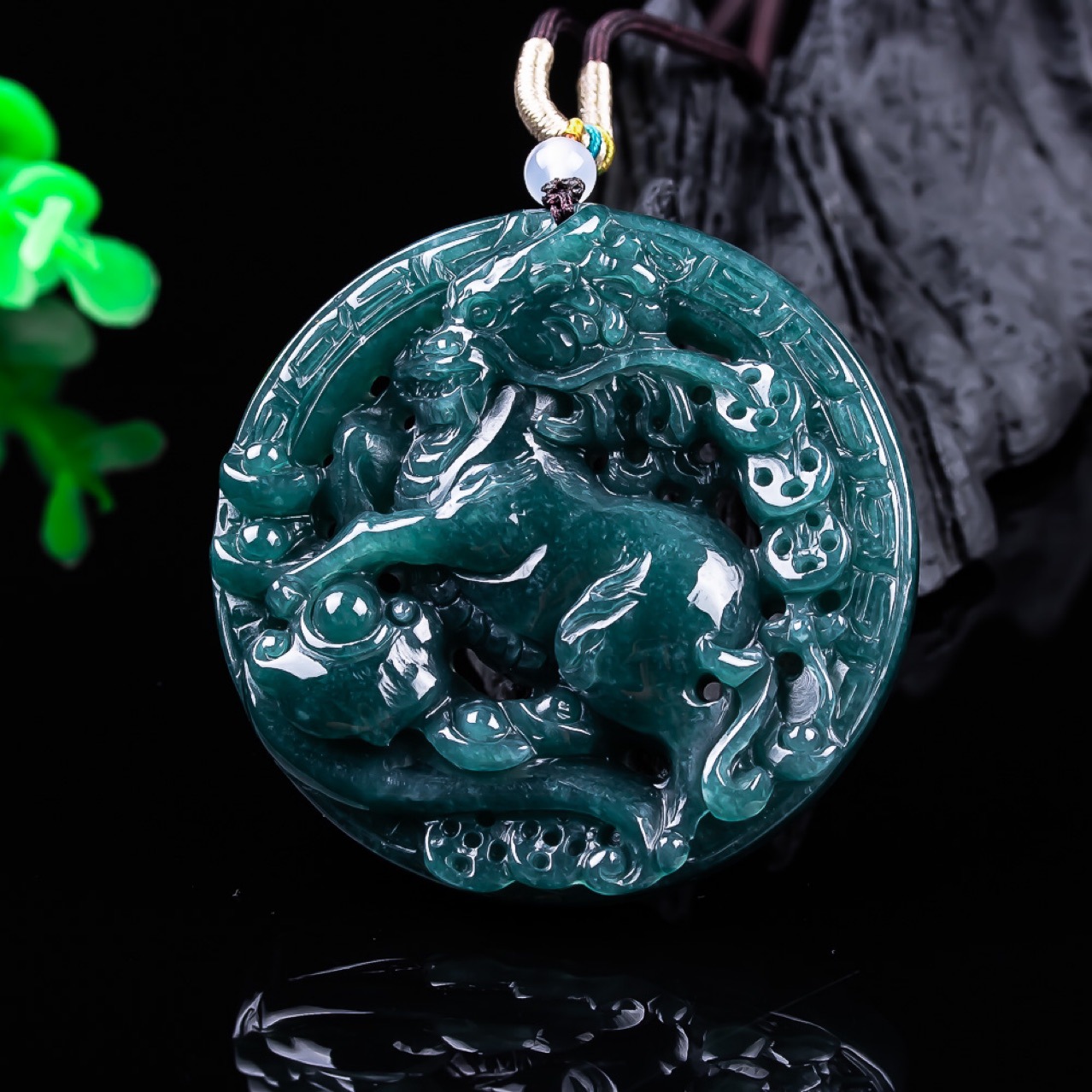 Women Fashion Necklace - Ciondolo Drago in Giada Birmana, Gioiello