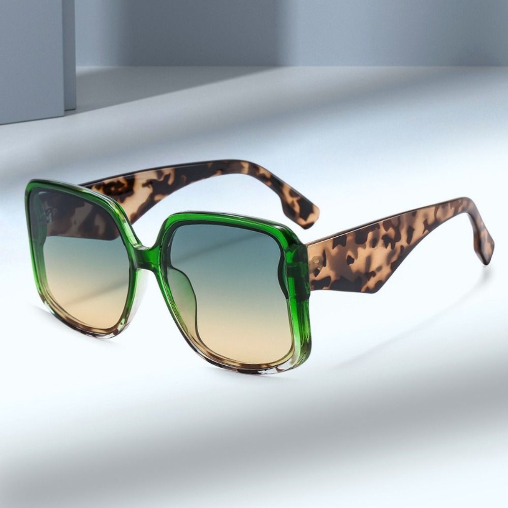 Occhiali da Sole PC con Lenti  - Women'S Fashion Glasses With Clear Lenses recensione e prezzo