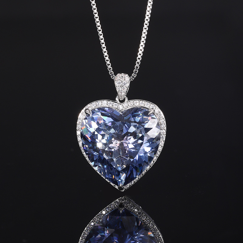 Collana con ciondolo a forma d - Women'S Fashion Jewellery recensione e prezzo